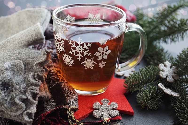 Christmas Snowflake Mug with Tea